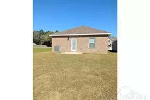 9907 Starling Dr, Pensacola, FL 32506 - Photo 3