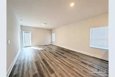 9907 Starling Dr, Pensacola, FL 32506 - Photo 15