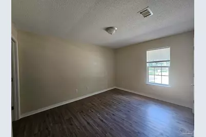 2040 E Roberts Rd, Pensacola, FL 32534 - Photo 7