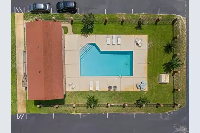 1841 E Smugglers Cove Dr, Gulf Breeze, FL 32563 - Photo 49