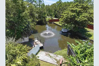 1841 E Smugglers Cove Dr, Gulf Breeze, FL 32563 - Photo 23