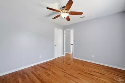 1841 E Smugglers Cove Dr, Gulf Breeze, FL 32563 - Photo 33