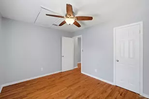 1841 E Smugglers Cove Dr, Gulf Breeze, FL 32563 - Photo 35