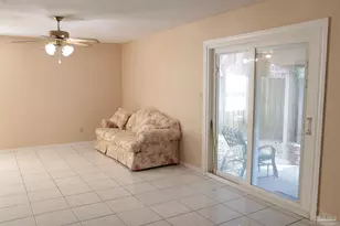 6914 Weatherwood Pl, Pensacola, FL 32506 - Photo 5