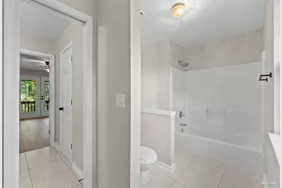 1026 Woodlore Cir, Gulf Breeze, FL 32563 - Photo 35