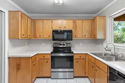 1026 Woodlore Cir, Gulf Breeze, FL 32563 - Photo 15