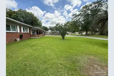 18 Cambridge Ave, Pensacola, FL 32534 - Photo 3