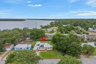 422 Gibbs Rd, Pensacola, FL 32507 - Photo 7