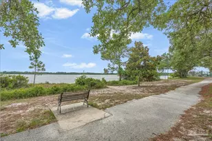 422 Gibbs Rd, Pensacola, FL 32507 - Photo 11