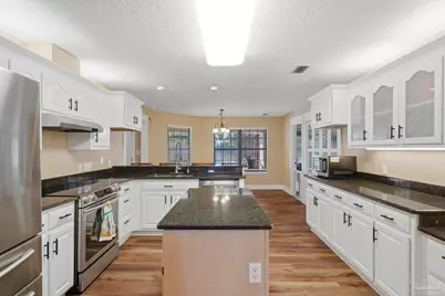 3904 India Cv, Gulf Breeze, FL 32563 - Photo 25