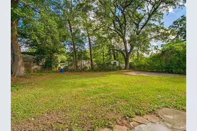 1124 Medford Ave, Pensacola, FL 32505 - Photo 39