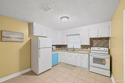 419 Grandview St, Pensacola, FL 32505 - Photo 11