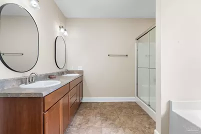 5740 Blackhorse Cir, Pensacola, FL 32526 - Photo 21