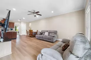 5740 Blackhorse Cir, Pensacola, FL 32526 - Photo 7