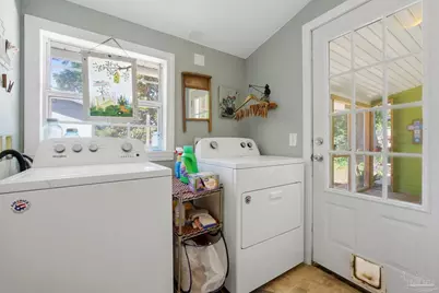403 Rue Max St, Pensacola, FL 32507 - Photo 17