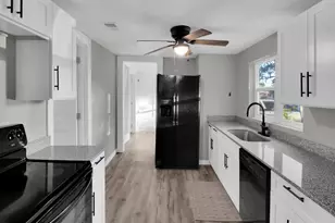 18 Washington St, Pensacola, FL 32507 - Photo 9