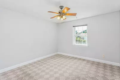 7905 Charter Oaks Dr, Pensacola, FL 32514 - Photo 17
