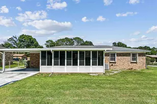 7905 Charter Oaks Dr, Pensacola, FL 32514 - Photo 23