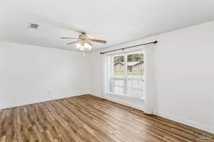 7905 Charter Oaks Dr, Pensacola, FL 32514 - Photo 11