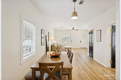 208 S Devillers St, Pensacola, FL 32502 - Photo 7