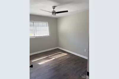 530 Springdale Cir, Pensacola, FL 32503 - Photo 9