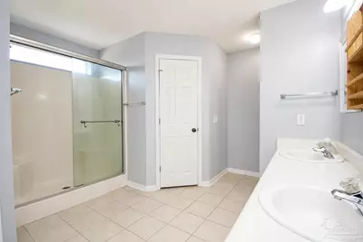 10609 Creek Ridge Dr, Pensacola, FL 32506 - Photo 11