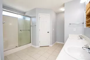 10609 Creek Ridge Dr, Pensacola, FL 32506 - Photo 11