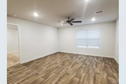 7332 Lakeside Oak Ct, Pensacola, FL 32526 - Photo 11