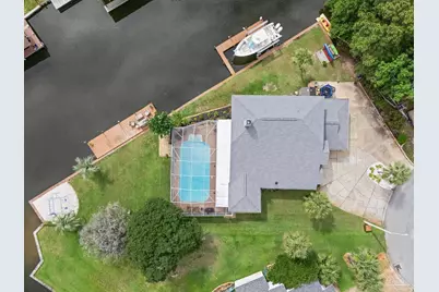 1672 Kauai Ct, Gulf Breeze, FL 32563 - Photo 51
