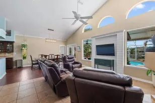 1672 Kauai Ct, Gulf Breeze, FL 32563 - Photo 11