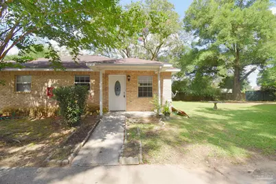 7135 Pearson Rd #4, Pensacola, FL 32526 - Photo 1