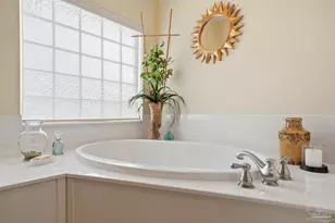 5390 Southlake Dr, Pace, FL 32571 - Photo 21