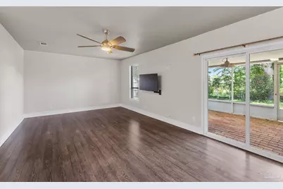 2558 Amberjack Ct, Pensacola, FL 32526 - Photo 17