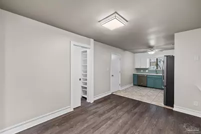 2558 Amberjack Ct, Pensacola, FL 32526 - Photo 9