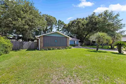 2558 Amberjack Ct, Pensacola, FL 32526 - Photo 5