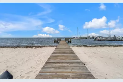 200 Pensacola Beach Rd, Gulf Breeze, FL 32561 - Photo 19