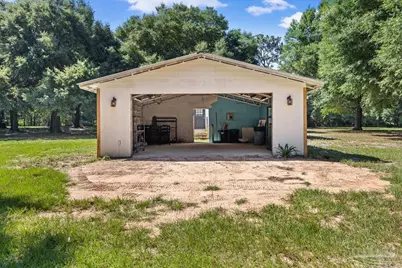12400 Wildlife Rd, Holt, FL 32564 - Photo 11
