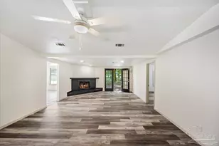 12400 Wildlife Rd, Holt, FL 32564 - Photo 7