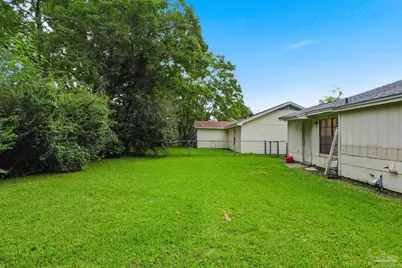 704 Brook Meadow Ln, Pensacola, FL 32514 - Photo 7