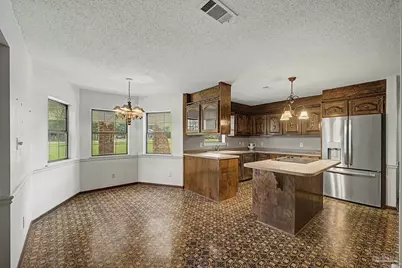 5580 Woodridge Dr, Milton, FL 32570 - Photo 9