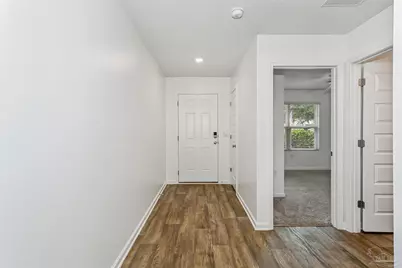 10501 Queens Gate Cir, Pensacola, FL 32506 - Photo 11
