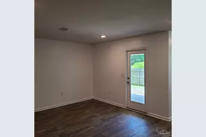 10501 Queens Gate Cir, Pensacola, FL 32506 - Photo 5