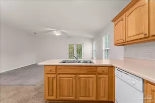 4812 Fairoaks Dr, Pace, FL 32571 - Photo 7
