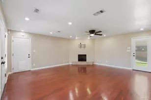 8210 Li Fair Dr, Pensacola, FL 32506 - Photo 3