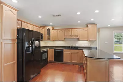 8210 Li-Fair Dr, Pensacola, FL 32506 - Photo 9