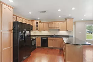 8210 Li Fair Dr, Pensacola, FL 32506 - Photo 9