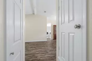 6668 Delhi Dr, Milton, FL 32583 - Photo 11