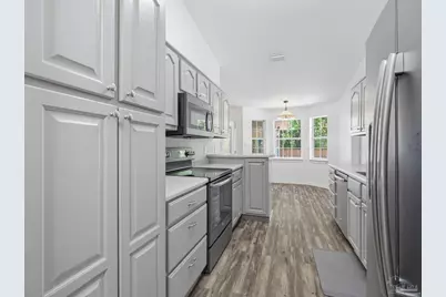 6668 Delhi Dr, Milton, FL 32583 - Photo 5