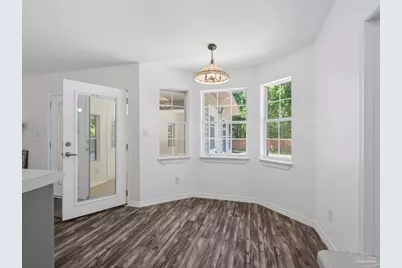 6668 Delhi Dr, Milton, FL 32583 - Photo 5