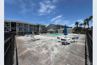 200 Pensacola Beach Rd #D2, Gulf Breeze, FL 32561 - Photo 13